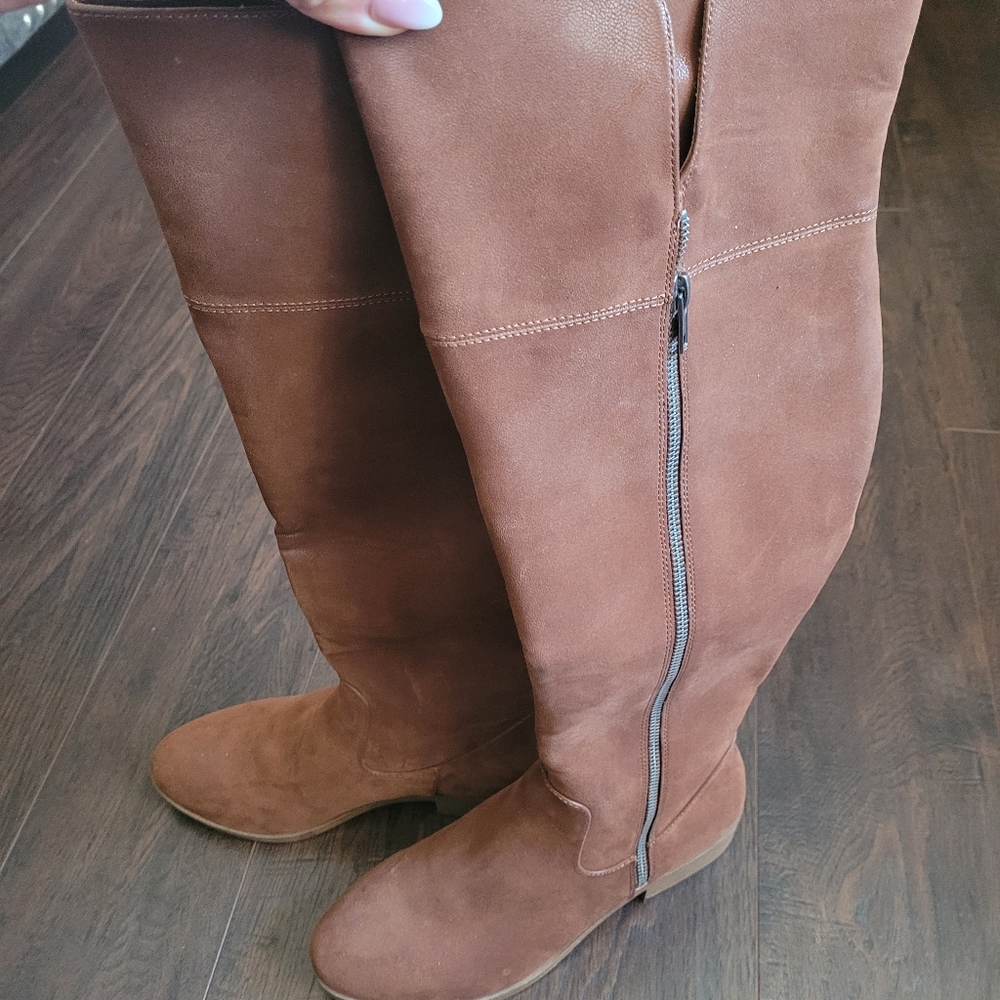 Womens over the knee Boots Size 9